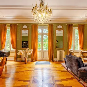  Maison d'hôtes Le Manoir Du Thouron France